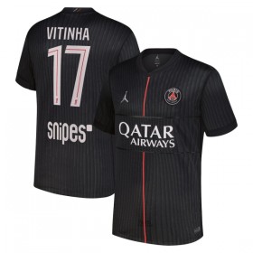Camisola Paris Saint-Germain Vitinha 17 Jordan Equipamento Quarto 2025-26 Manga Curta
