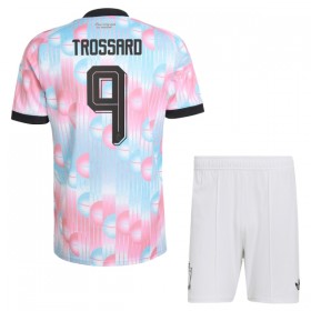 Camisola Bélgica Trossard 9 Criança Equipamento Alternativa Mundial de 2026 Manga Curta