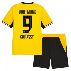Camisola Borussia Dortmund Guirassy 9 Criança Equipamento Principal 2026-27 Manga Curta