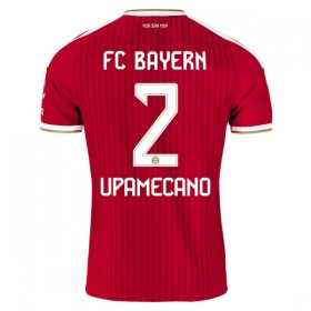 Camisola FC Bayern München Upamecano 2 Equipamento Principal 2026-27 Manga Curta