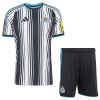 Camisola Newcastle United Criança Equipamento Principal 2026-27 Manga Curta Camisola Newcastle United Criança Equipamento Principal 2026-27 Manga Curta