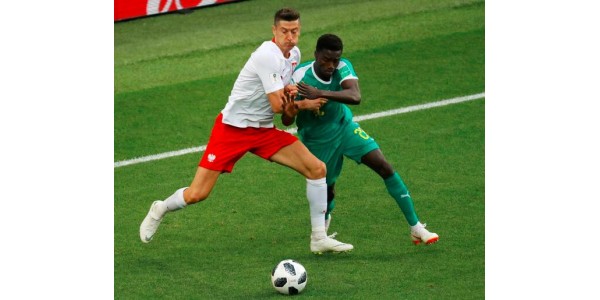 Senegal stun Polônia 2-1