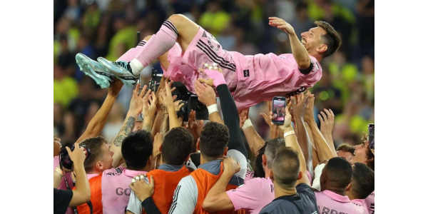 As 44 coroas de Messi estabeleceram um recorde histórico, Beckham se tornou o maior vencedor