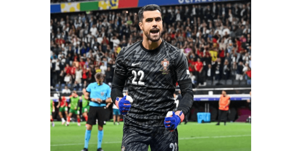 Ronaldo ainda dá tudo, Costa é o herói da promoção