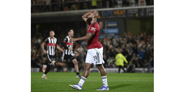 A Humilhação e a Crise do Manchester United de 800 Milhões de €