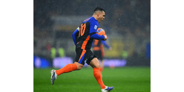 O Inter de Milão protagonizou uma reviravolta histórica por 6-2, consolidando a sua liderança na Serie A