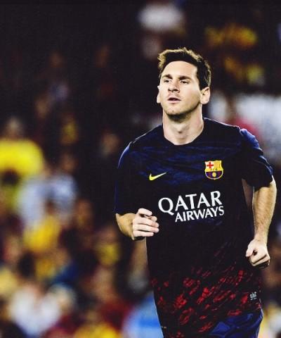 Paris Saint-Germain anseia por Lionel Messi