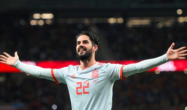 Espanha 6 x 1 Argentina: Isco faz três gols na Argentina