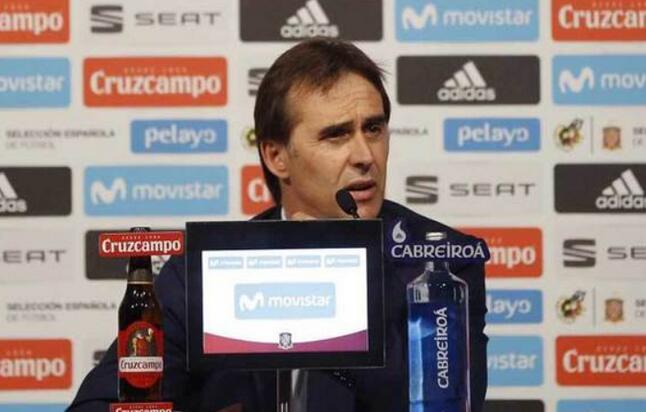 O treinador da seleção espanhola Lopetegui anunciou o jogador de 23 da Copa do Mundo
