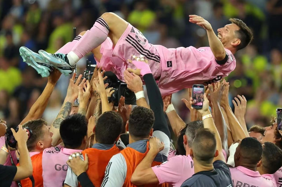 As 44 coroas de Messi estabeleceram um recorde histórico, Beckham se tornou o maior vencedor