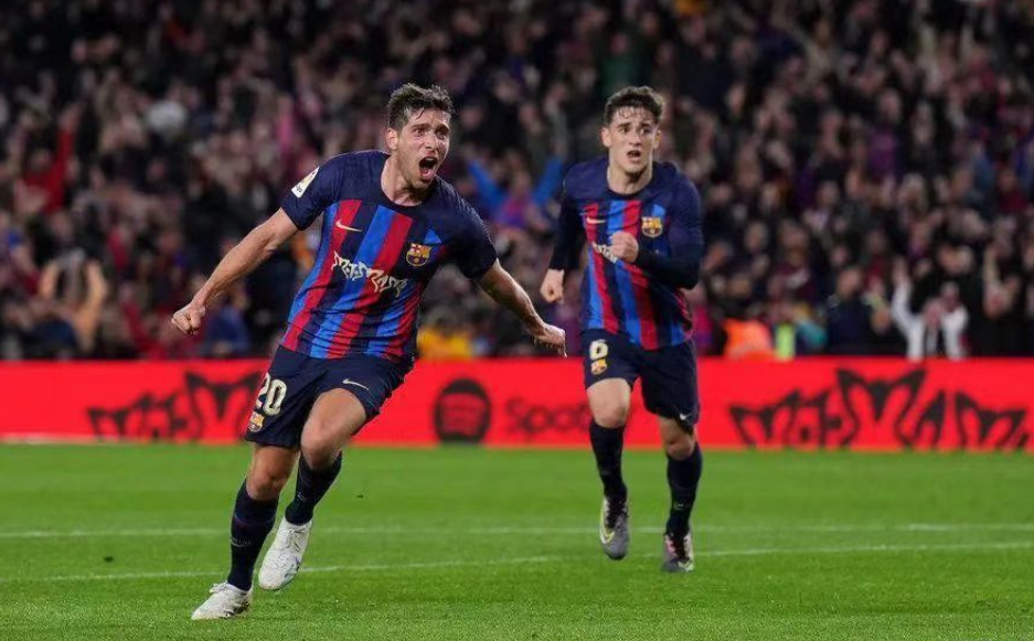 Barcelona 2-1 goleou o Real Madrid