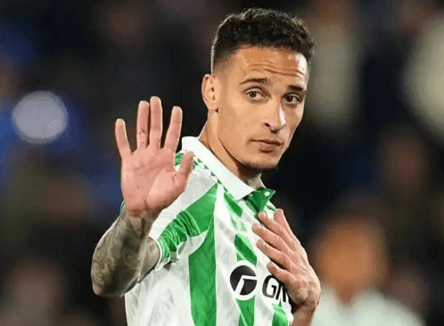 Anthony brilha na La Liga! O Manchester United volta a enfrentar dificuldades!