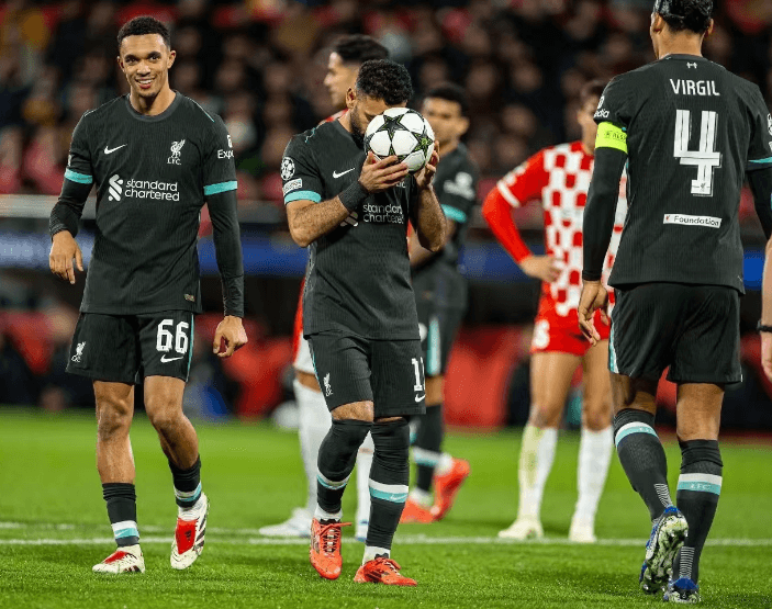 Liverpool é imparável e avança antecipadamente para a fase a eliminar da Liga dos Campeões