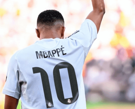 Mbappé assume a camisola 10 do Real Madrid, inaugurando um novo capítulo na sua carreira
