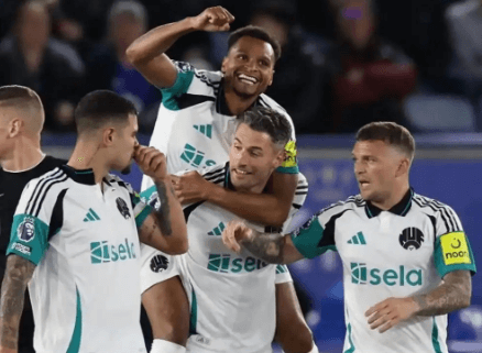 Newcastle venceu três jogos consecutivos e superou o Manchester City em pontos