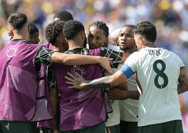 João Pedro marcou dois golos e ajudou os Blues a avançar para a final do Mundial de Clubes