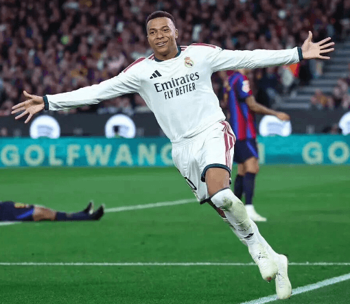Mbappé brilha no El Clásico, e o Real Madrid supera o Barcelona