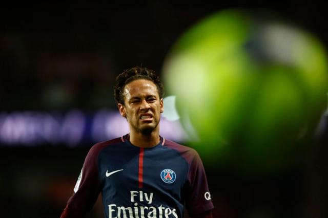 Neymar não estava feliz em Paris Saint-Germain