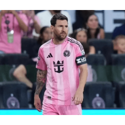 Messi – Lutando contra o luto com paixão, homenageando o pai com o futebol Messi – Lutando contra o luto com paixão, homenageando o pai com o futebol